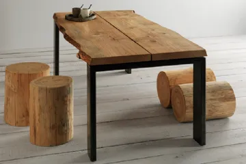tavoli con piano in legno